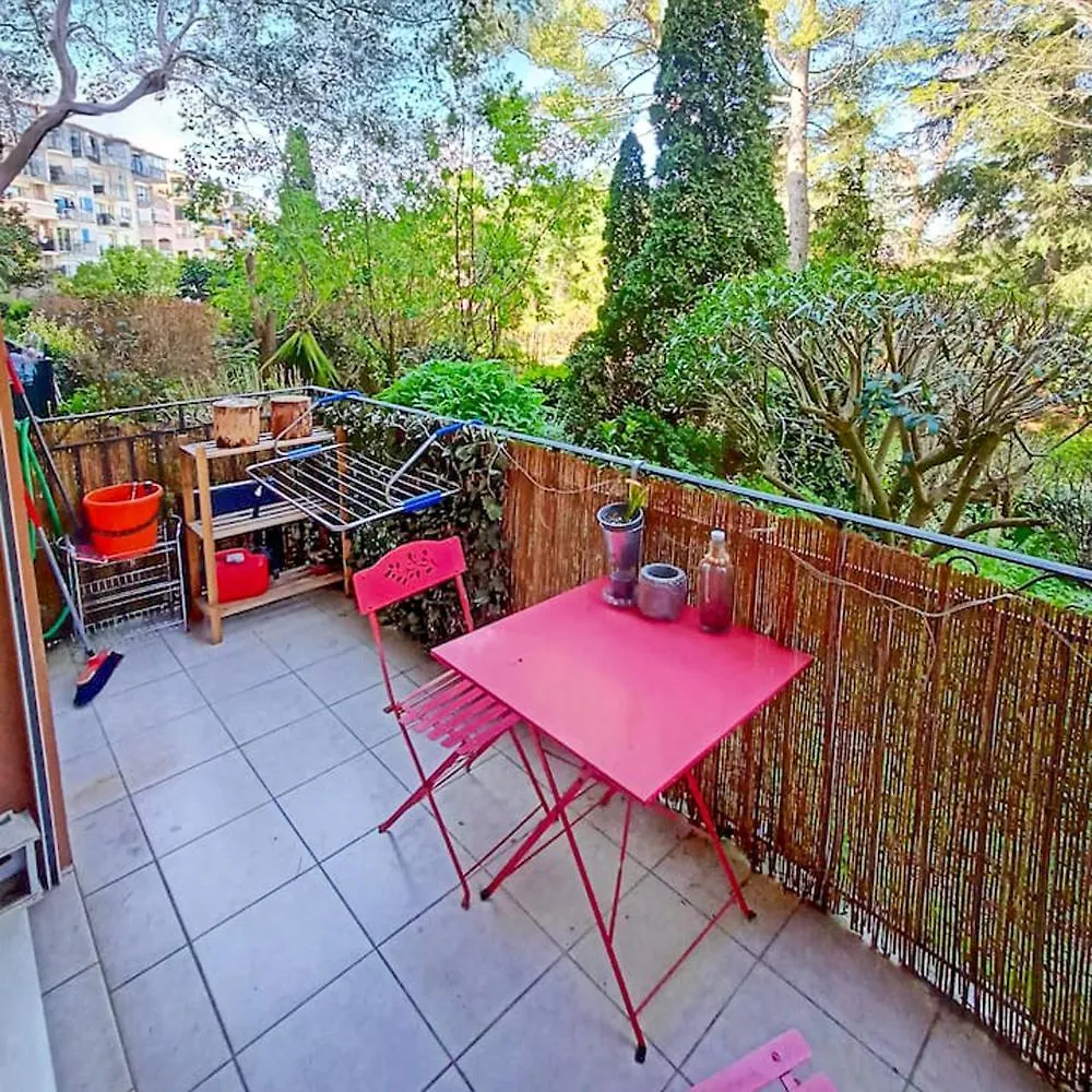 New! Bucolic Apartment In ムジャン